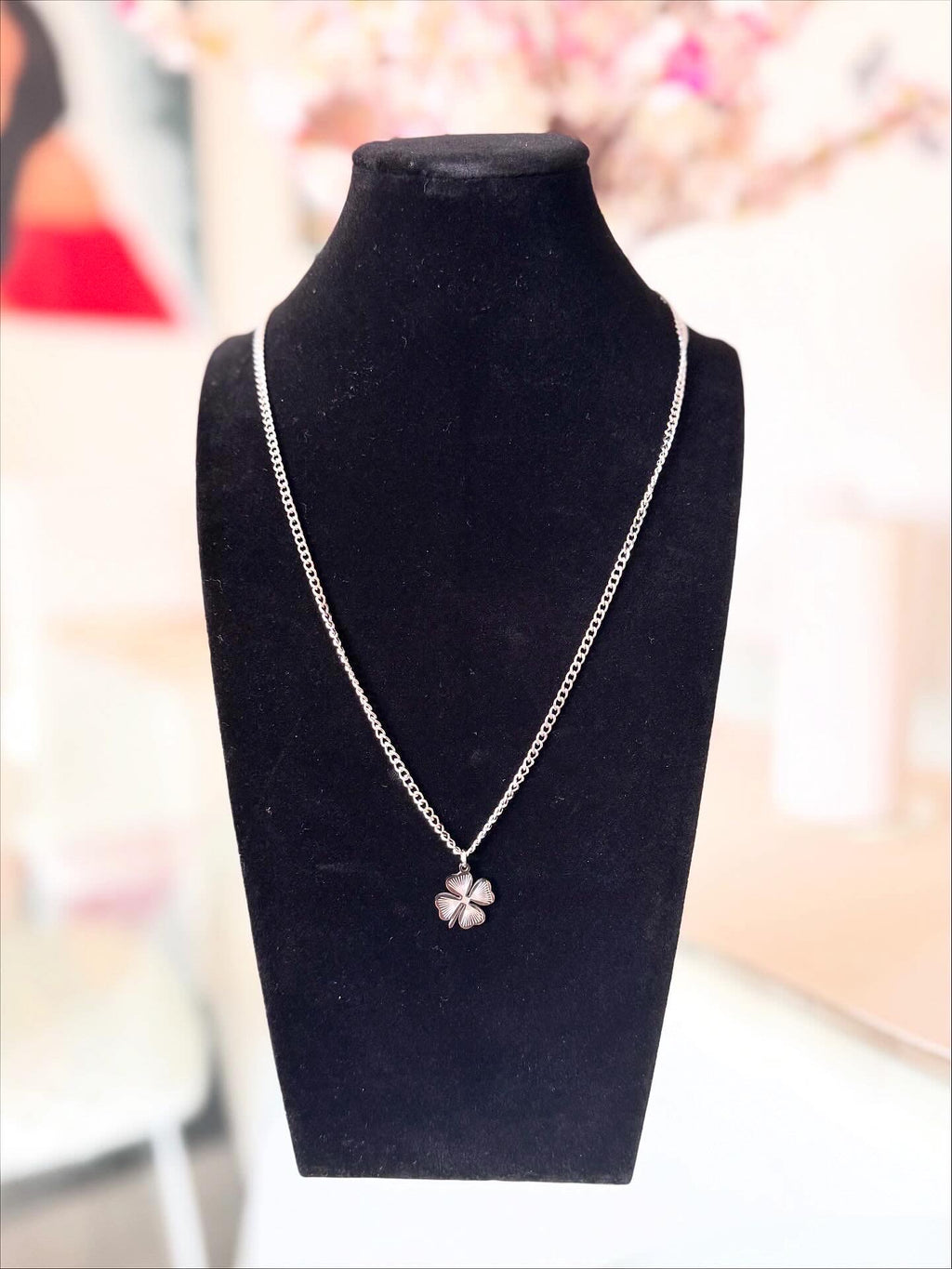 Heart Blooms Necklace