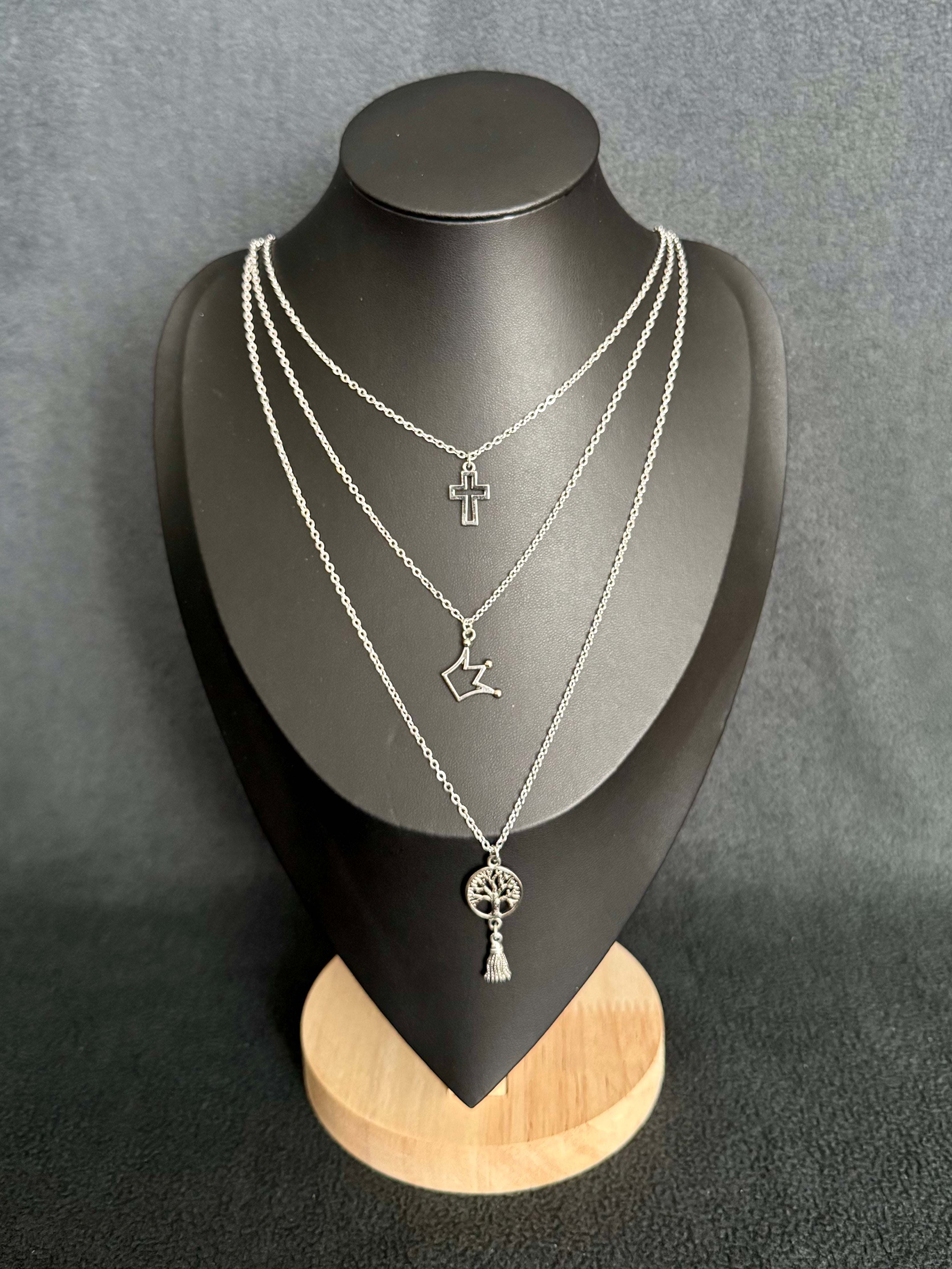 Triple Necklace CCT
